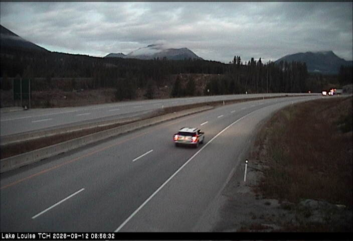 lake-louise-tch-1789203624.jpg