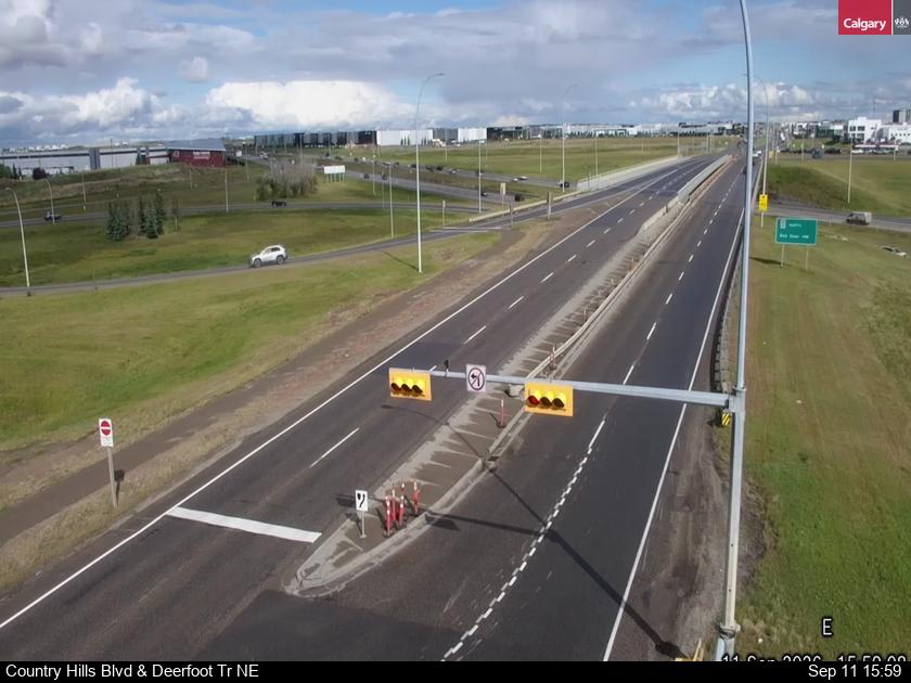 country-hills-blvd-and-deerfoot-trail-ne-1789149633.jpg