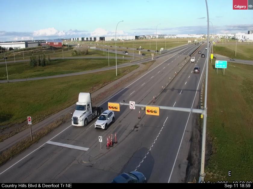 country-hills-blvd-and-deerfoot-trail-ne-1789160415.jpg