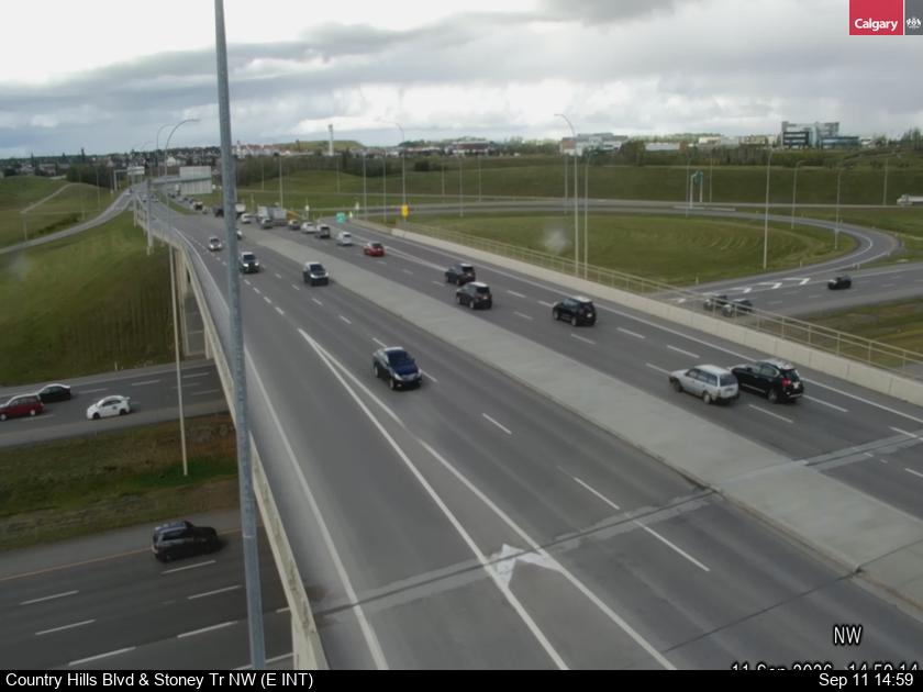 country-hills-boulevard-stoney-trail-nw-e-int-1789146014.jpg