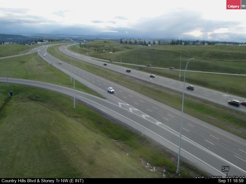 country-hills-boulevard-stoney-trail-nw-e-int-1789160416.jpg